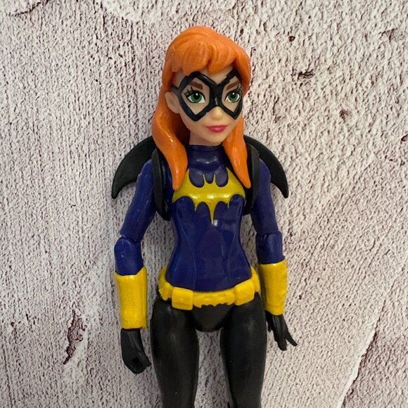 DC Comics Batgirl 2015 Figurine Doll Mattel (SKU: 207TO) - Picture 3 of 6